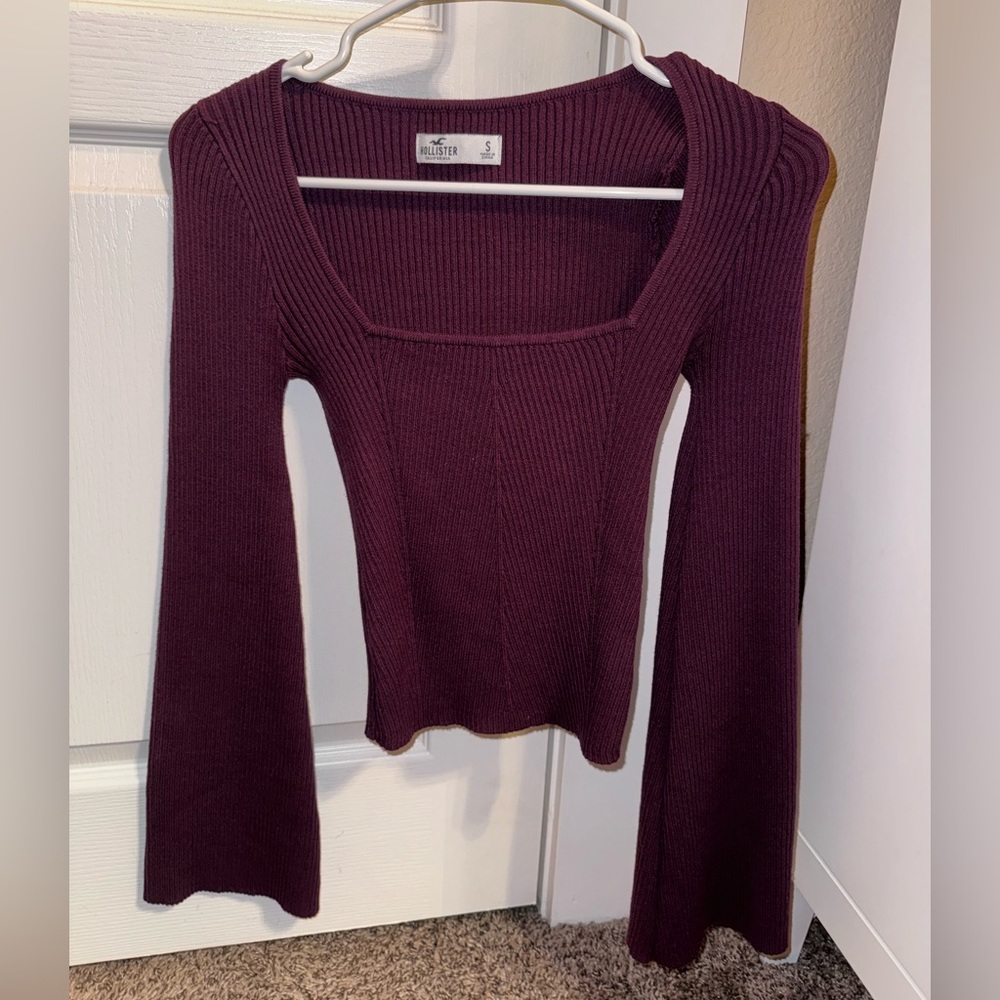 Hollister sweater top